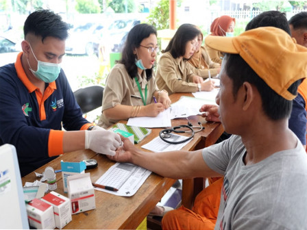 PJLP dan PPSU se-Kecamatan Gropet Ikuti Pemeriksaan Kesehatan