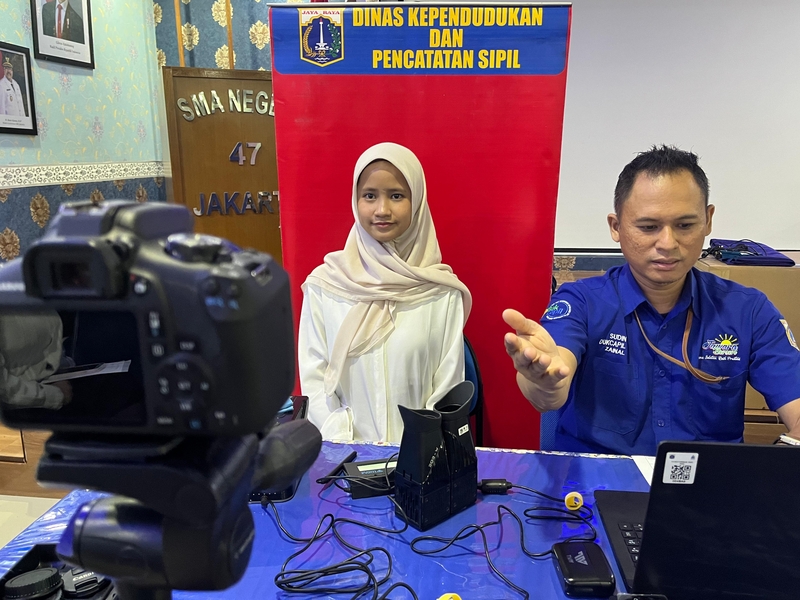 Sudin Dukcapil Jaksel Jemput Bola Adminduk di SMAN 47 Jakarta
