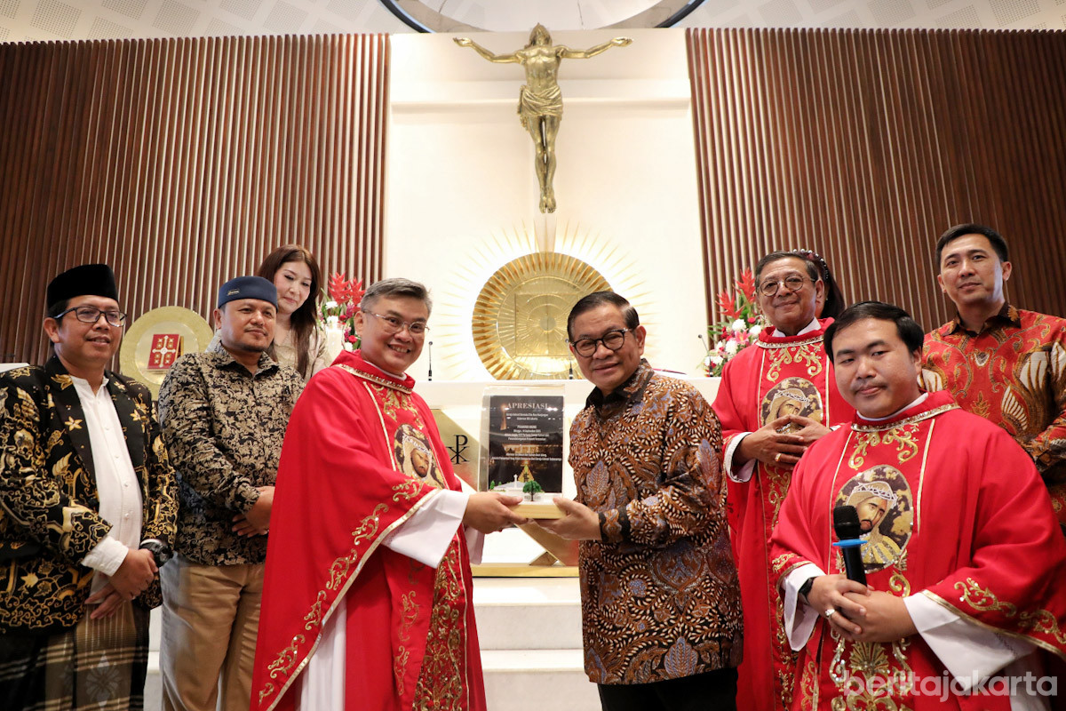 Gubernur Resmikan Gereja Paroki Kalvari Lubang Buaya 