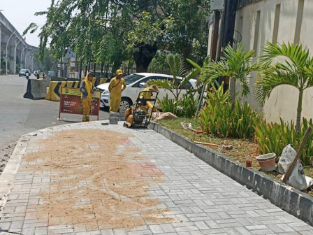  Perbaikan Trotoar di Jalan Raya Kelapa Nias Rampung Lusa 