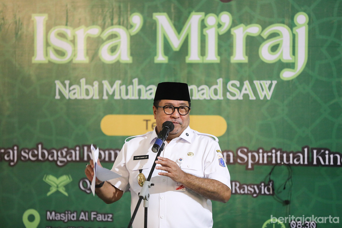 Wagub Rano menghadiri kegiatan Isra Mi'raj di Masjid Alfauz Kantor Wali Kota Jakpus
