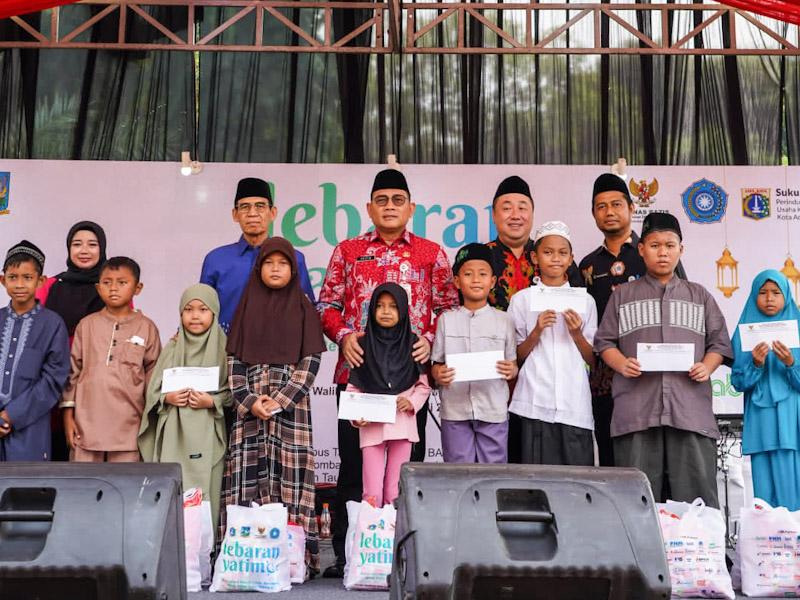 Pemkot - Baznas Bazis Jakpus Gelar Lebaran Yatim 