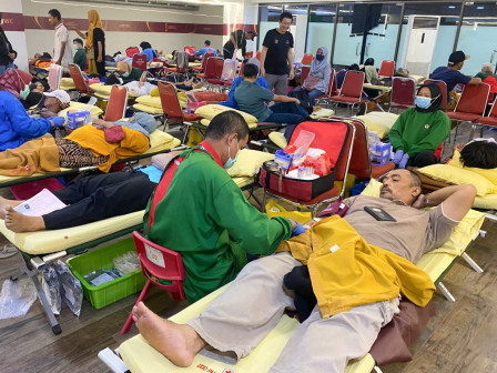 Warga Jakarta Antusias Ikuti Donor Darah Ramadan di JIS 