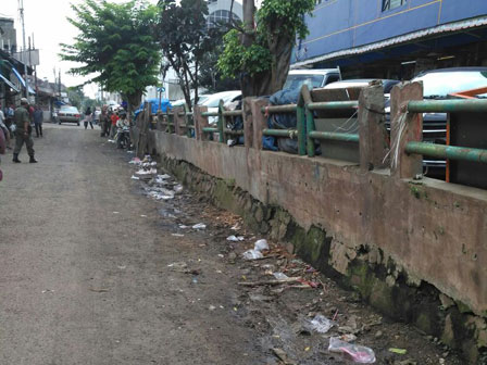 70 Petugas Gabungan Tertiban Kawasan eks Pasar Becek