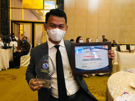 Transjakarta Raih Dua Penghargaan di Ajang Digitech Awards 2021
