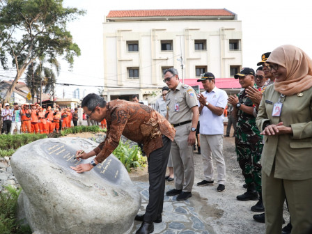 Heru Tandatangani Prasasti Revitalisasi Lahan eks Jotet