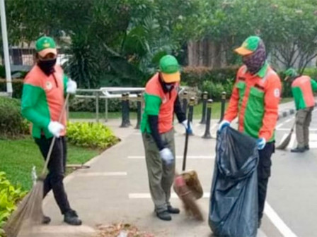 100 Personil dan 10 Kendaraan Sudin LH Jakbar di Kerahkan  