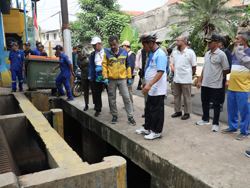 225 Kilogram Organ Hewan Kurban Tak Layak Konsumsi di Jaksel Dimusnahkan