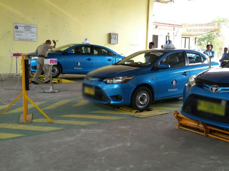 Dinas KUMKMP DKI Tera Ulang Instalasi Meter 100 Taksi
