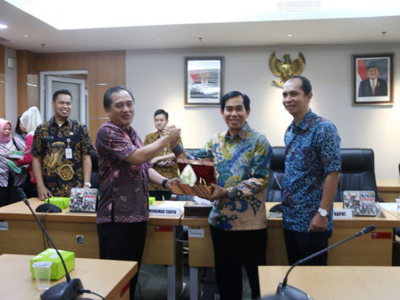  Anggota Dewan Provinsi Jateng Kunker ke DPRD DKI 