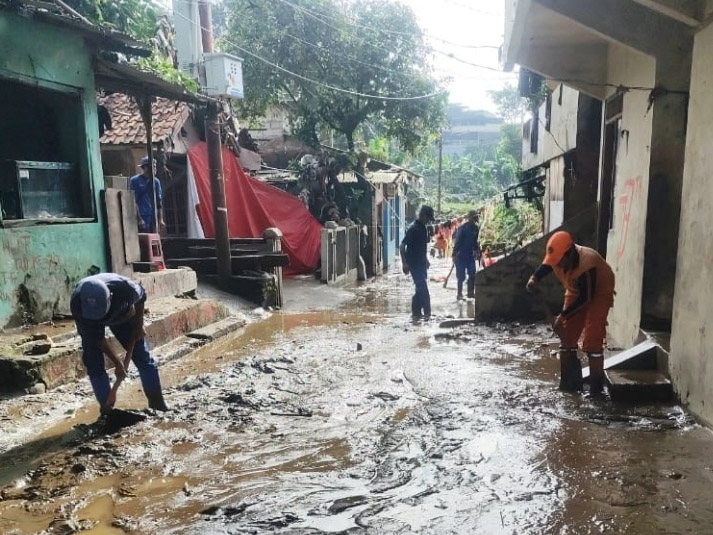 Penanganan Banjir di Pejaten Timur dan Rawajati Berlangsung Optimal