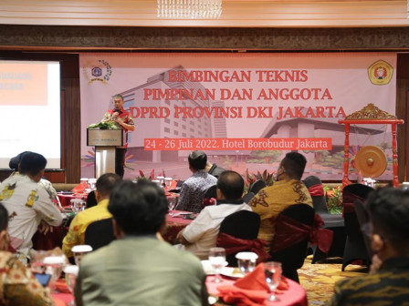 Pimpinan dan Anggota DPRD Ikuti Bimtek di Hotel Borobudur