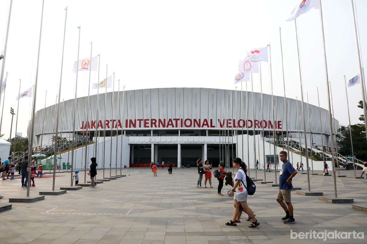 Sudin Parekraf Jaktim gelar panggung hiburan sambil galang donasi di Velodrome