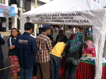 Sambut Lebaran, Warga Serbu Daging Murah