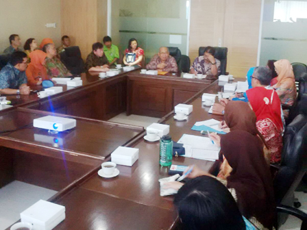 Take Home Pay Tenaga Kesehatan DKI Ditingkatkan