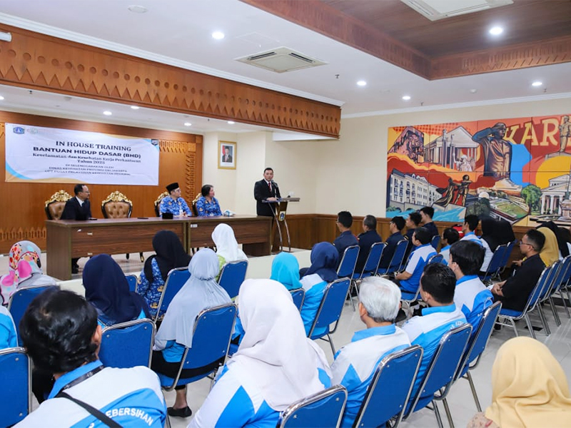  Puluhan PJLP Kantor Wali Kota Jakpus Ikut Diklat Bantuan Dasar Hidup