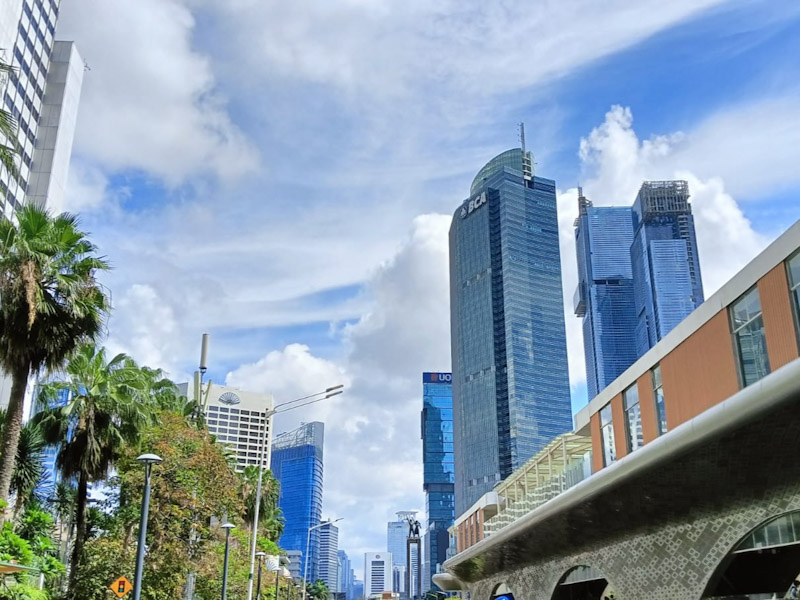 Cuaca berawan 01062025