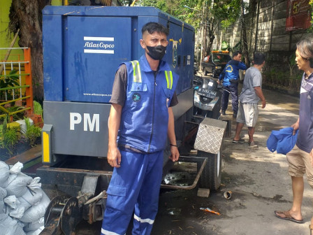  Atasi Genangan, Satu Unit Pompa Mobile Ditempatkan di Jalan Bangun Nusa Raya