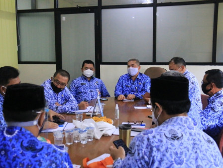 Aspem Jakarta Pusat Pimpin Rapat Evaluasi Kerja Lurah se Kemayoran