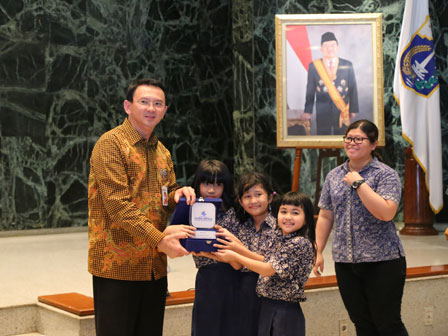 Basuki Terima Kunjungan Siswa Global Sevilla