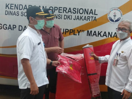 Sudin Sosial Distribusikan Bantuan Korban Banjir Cipinang Melayu