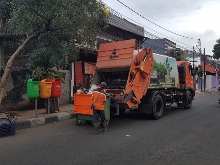 52 Tong Sampah Buatan Jerman Ditempatkan di 7 Lokasi di Kemayoran