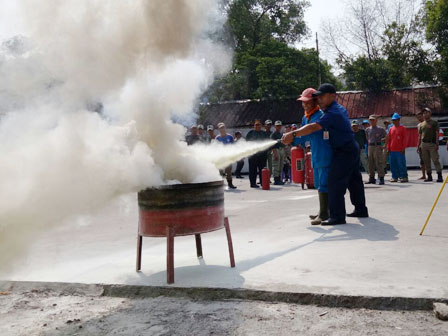 40 Warga Ikuti Pelatihan Penanggulangan Kebakaran 