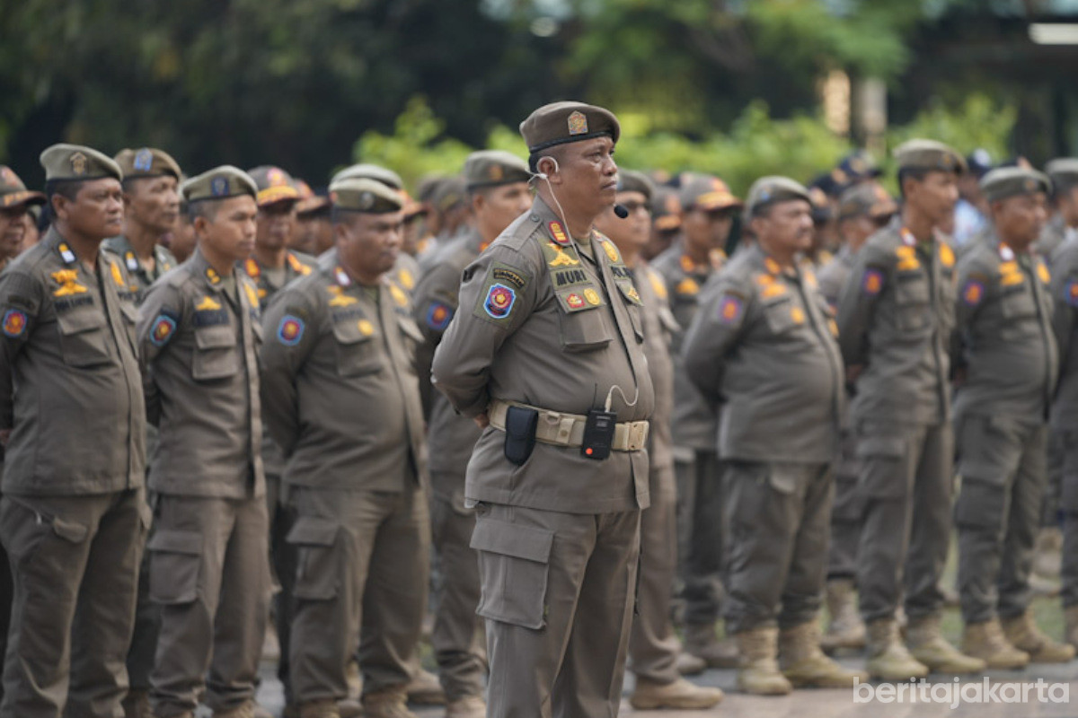 Satpol PP Jakut Siagakan 320 Personel di Malam Tahun Baru