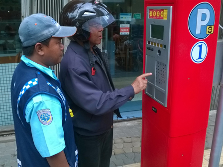 Melanggar Parkir Meter, Denda 20 Kali Lipat