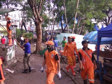 600 Petugas Gabungan Menata Kawasan Danau Sunter