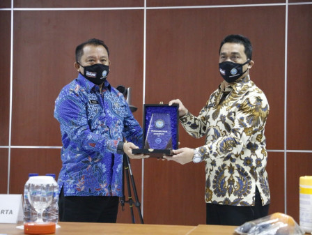 Peringati HANI 2020, Pemprov DKI Jakarta Terima Penghargaan P4GN dari BNN RI