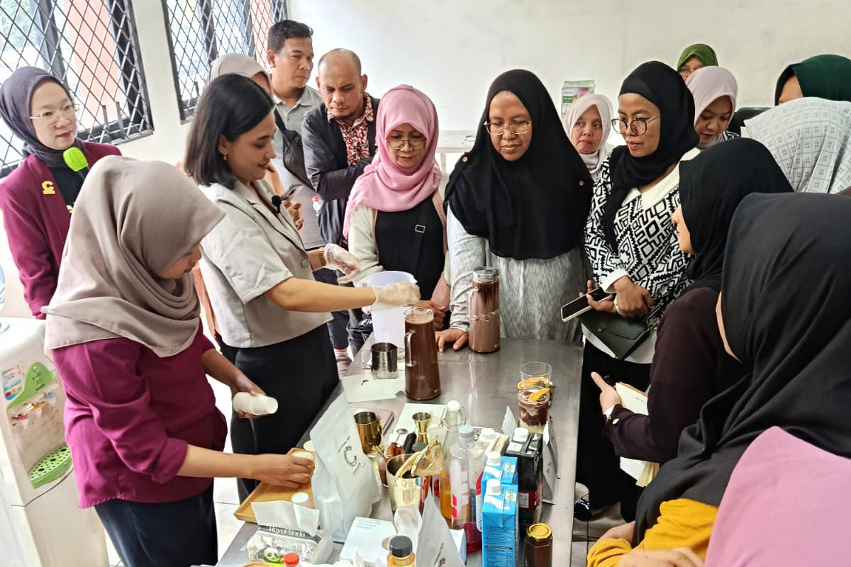 UMKM dan Penggiat Urban Farming Dilatih Mengolah Hasil Pertanian 
