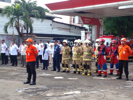 150 Personel Gabungan Apel di Kelurahan Kedoya Selatan