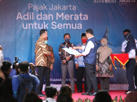 Gubernur Anies Pastikan Seluruh Warga Jakarta Mendapat Keringanan PBB 