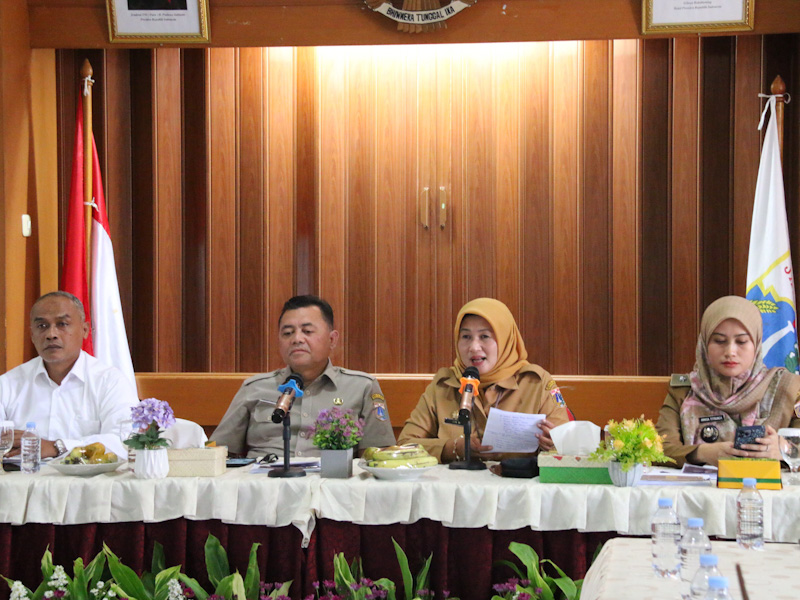Cempaka Putih Barat Masuk 6 Besar Nasional Kampung Keluarga Berkualitas