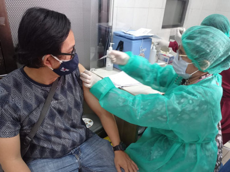 Capaian Vaksinasi di Kelurahan Pulau Untung Jawa Mencapai 93,74 Persen 