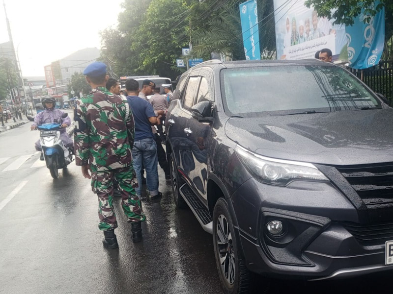 Parkir Sembarangan, Puluhan Kendaraan Ditindak Petugas Gabungan 