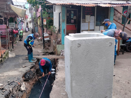 Saluran di Jalan Adhi Karya Sepanjang 50 Meter Diperbaiki 