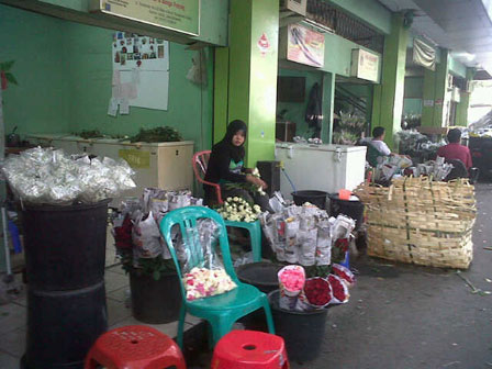 Pasar Kembang Rawabelong