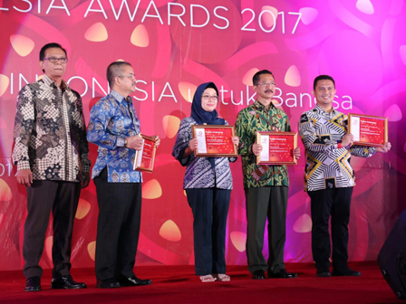 Pemprov DKI Raih Penghargaan Media Relations di PRIA 2017