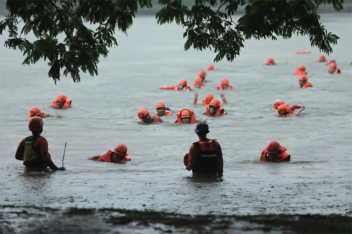 Kesiapsiagaan petugas penanggulangan bencana terus diperkuat