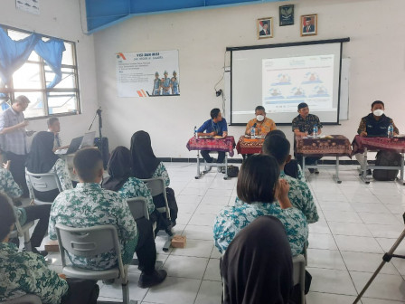  50 Siswa SMKN 61 Disosialisasi Jakarta SOLID 