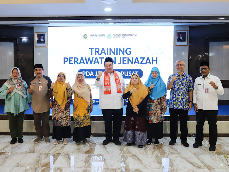 https://multimedia.beritajakarta.id/photo/2014_508c75c8507a2ae5223dfd2faeb98122/Wawali Jakpus Buka Pelatihan Pemulasaran Jenasah di RS Islam Cempaka Putih 