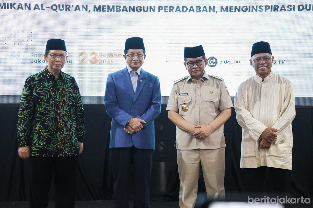 Gubernur Pramono saat meresmikan Kampus PTIQ di Kelurahan Rorotan