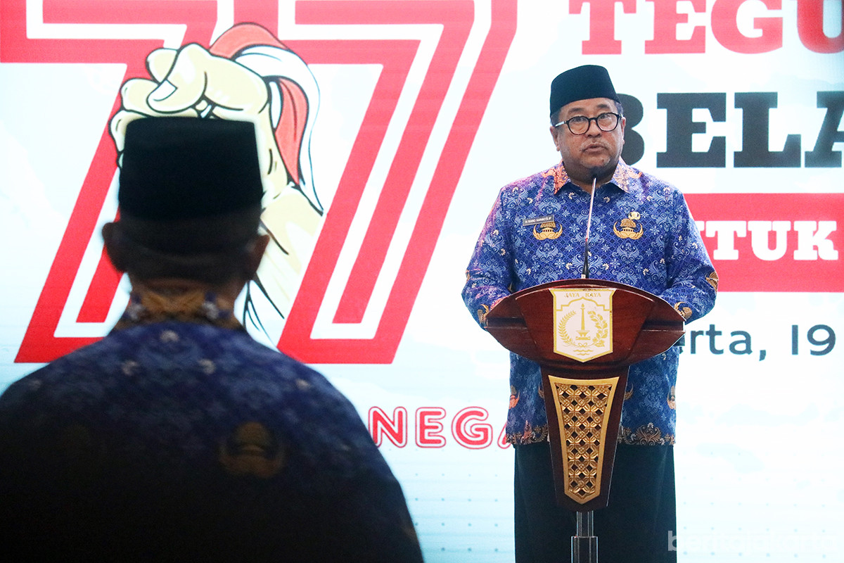 Wagub Rano bacakan amanat Presiden di Apel Hari Bela Negara ke-77