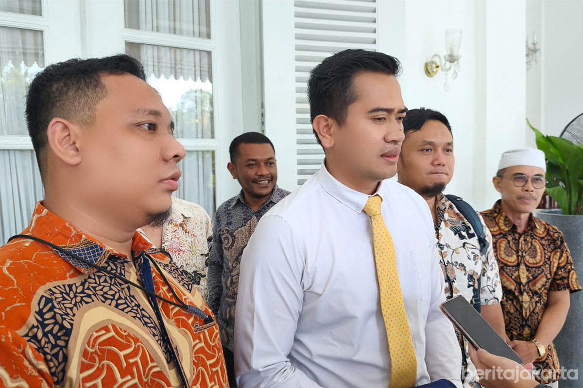 Asosiasi Perkumpulan Pedagang Pasar Pramuka menemui Gubernur DKI Jakarta, Pramono Anung