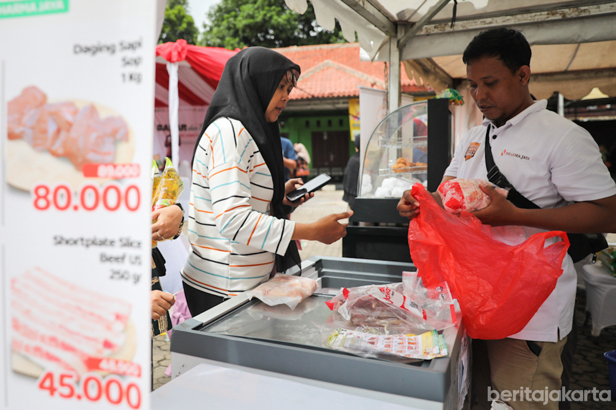 Dharma Jaya Tingkatkan Jangkauan Pasar Murah