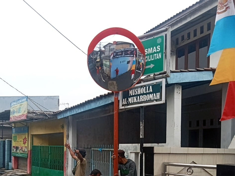  400 Cermin Cembung Berhasil Terpasang di Jaktim