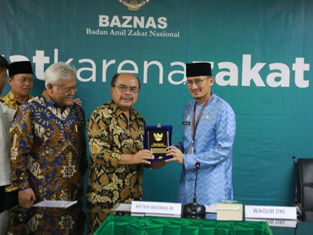 Sandi - Baznas Sepakati Perubahan Bazis DKI menjadi Baznas DKI