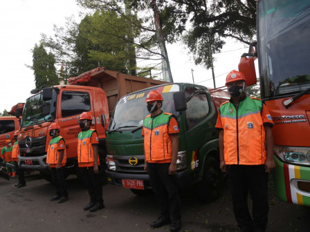 Dinas LH Kosongkan TPS Jelang Lebaran